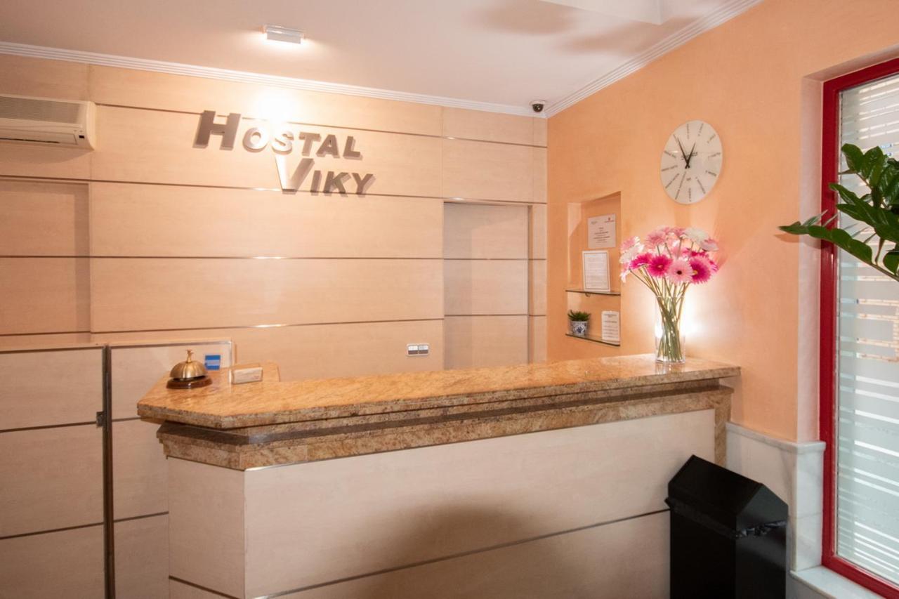 Hostal Viky Madrid Exterior foto
