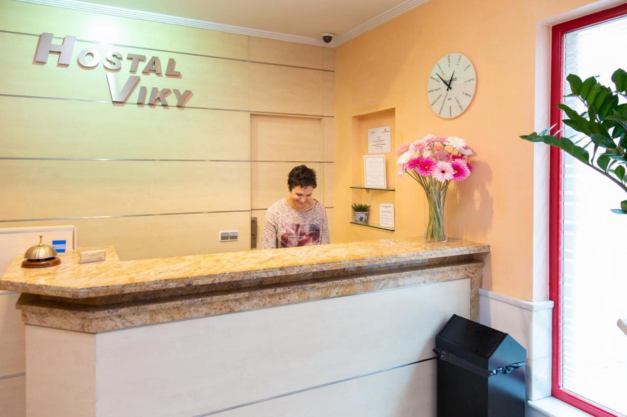 Hostal Viky Madrid Exterior foto